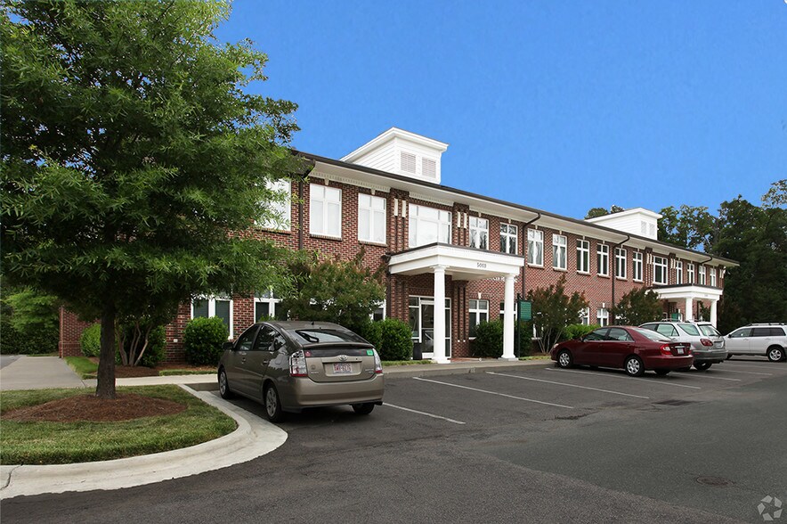 More Photos Of 5003 Southpark Dr, Durham Medical For Sale