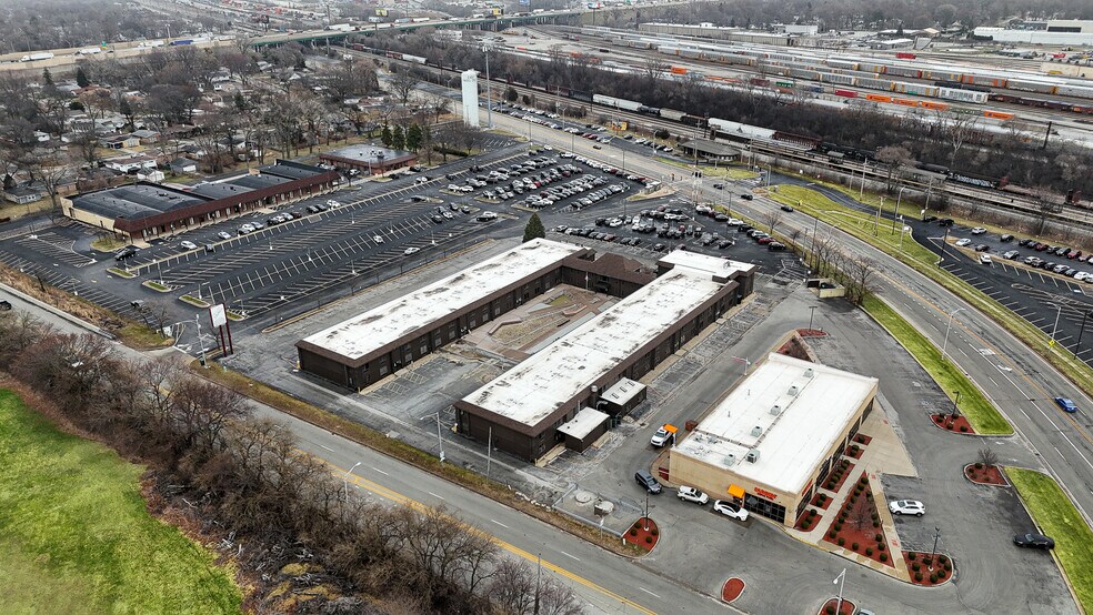 Primary Photo Of 17430 Dixie Highway, East Hazel Crest Healthcare For Sale