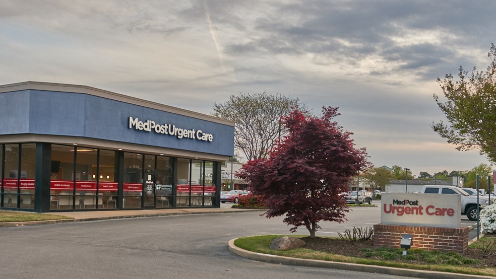 More Photos Of 875 Poplar Ave, Memphis Unknown For Lease