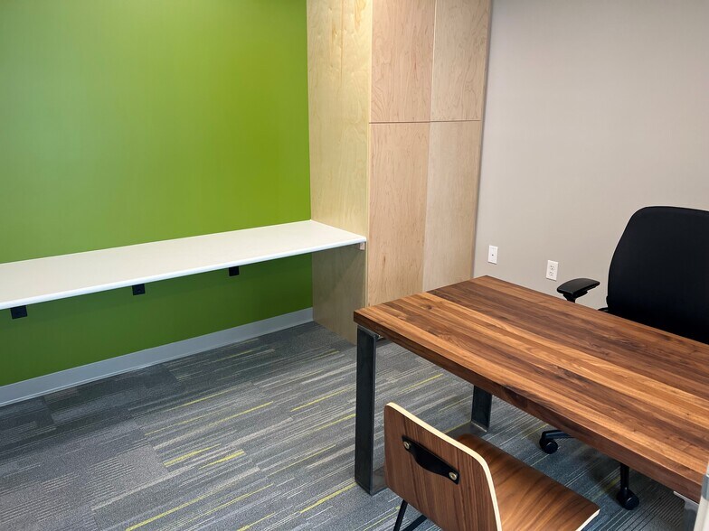More Photos Of 834 Pearl St, Eugene Office For Lease