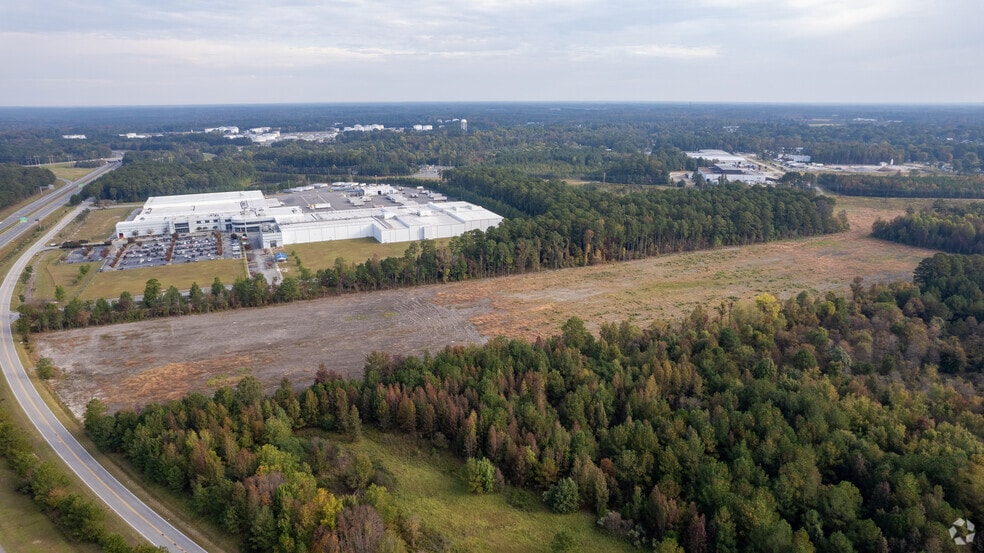 More Photos Of 0 Baugh Rd, Selma Warehouse For Sale