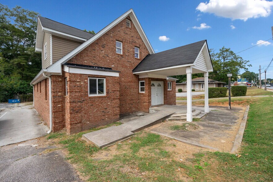 Primary Photo Of 341 Candler Rd, Atlanta General Retail For Sale