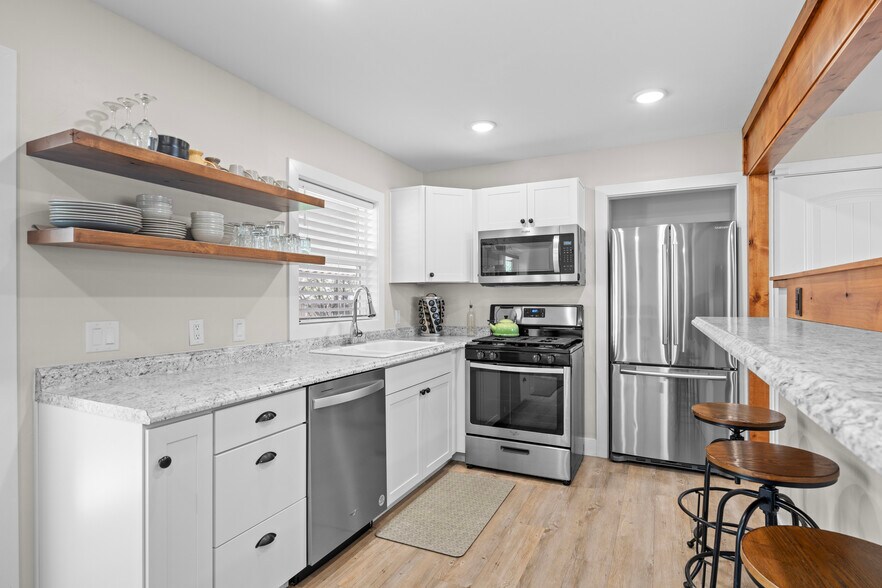 More Photos Of 207 Main St, Rexburg Office For Sale