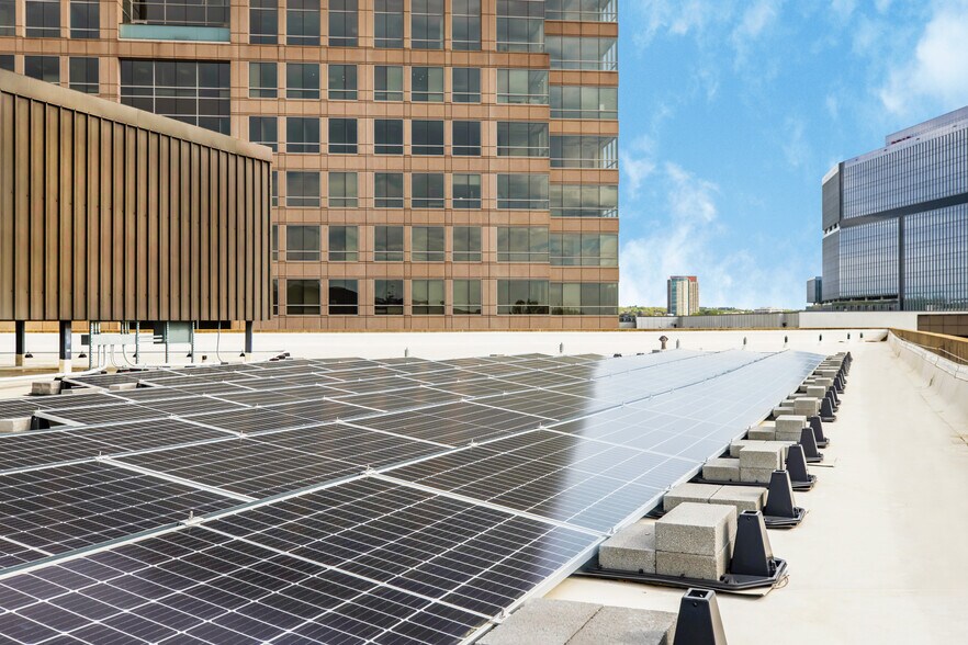 More Photos Of 5901 Peachtree Dunwoody Rd NE, Atlanta Unknown For Lease