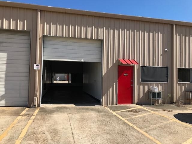 More Photos Of 9700 Almeda Genoa Rd, Houston Flex For Lease