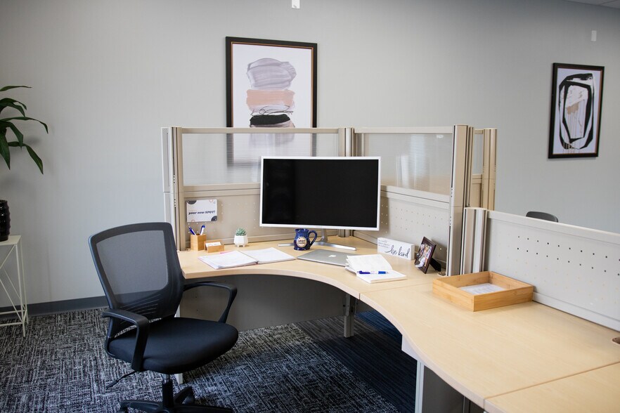 More Photos Of 21 Goodway Dr, Rochester Coworking Space