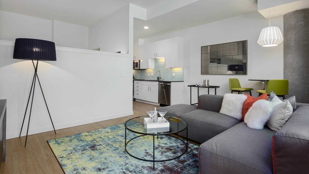 More Photos Of 221 Minor Ave N, Seattle Apartments For Lease