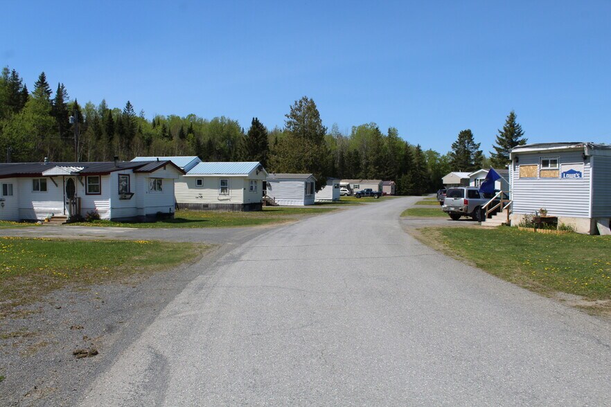 More Photos Of 590 Access Hwy, Caribou Manufactured Housing Mobile Home Park For Sale