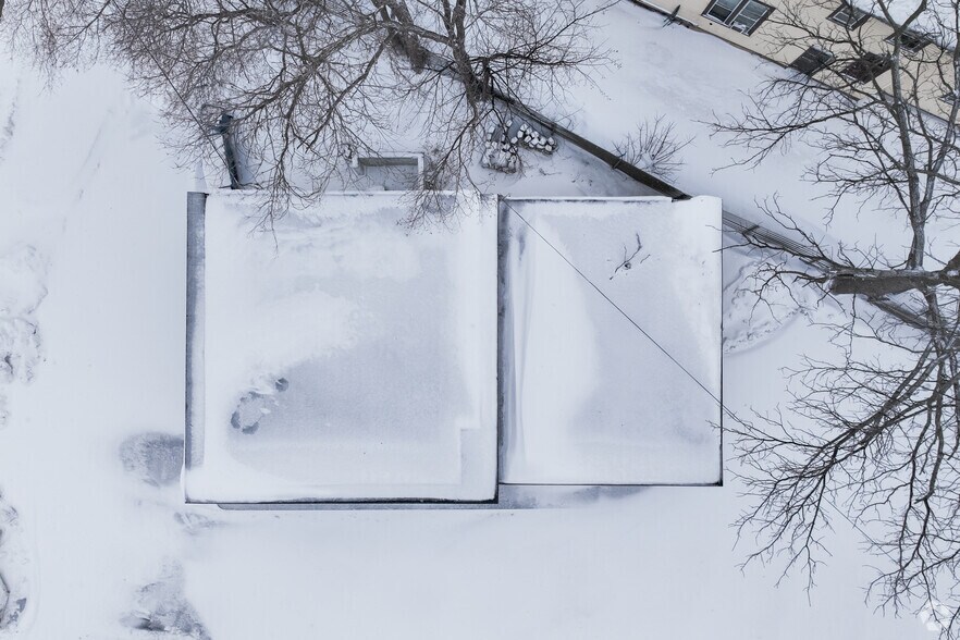 More Photos Of 1986 Highway 96 E, White Bear Lake Freestanding For Lease