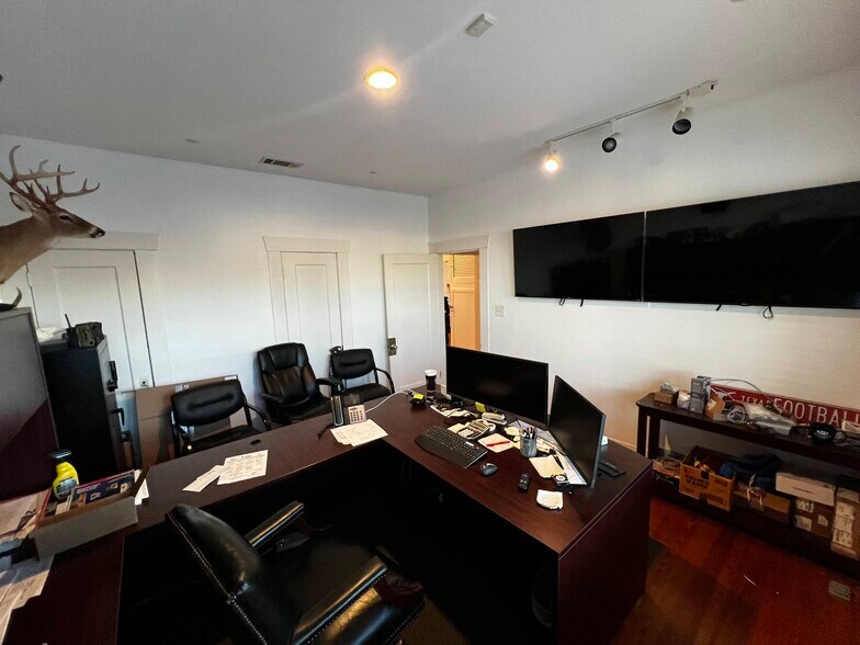 More Photos Of , Pflugerville Unknown For Sale