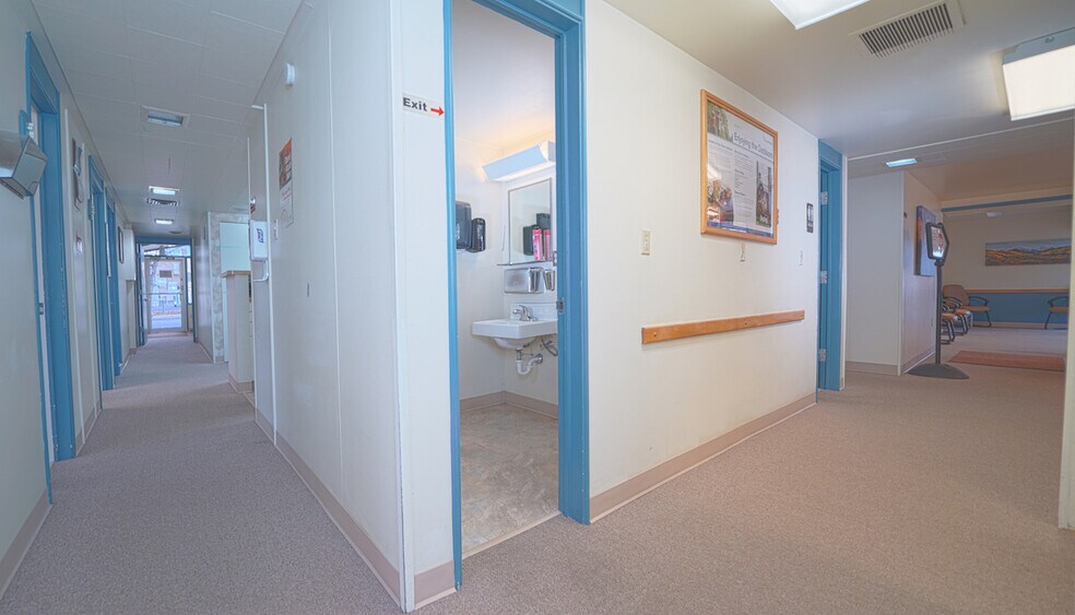 More Photos Of 555 Meeker St, Delta Medical For Lease