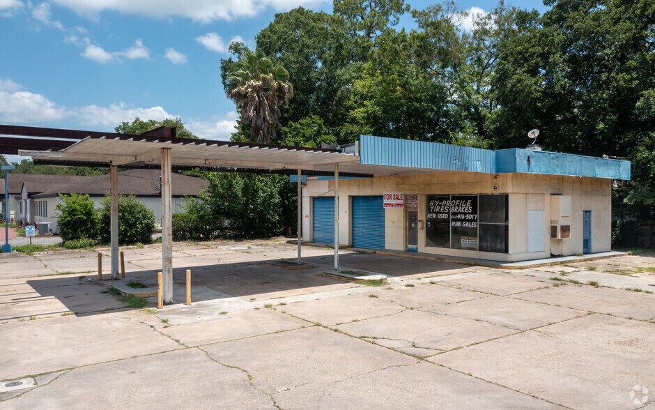 More Photos Of 749 S Edgewood Ave, Jacksonville Auto Repair For Sale