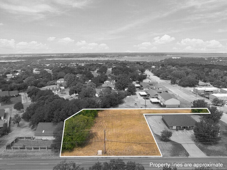Primary Photo Of 8308 Bosque Blvd, Woodway Land For Sale
