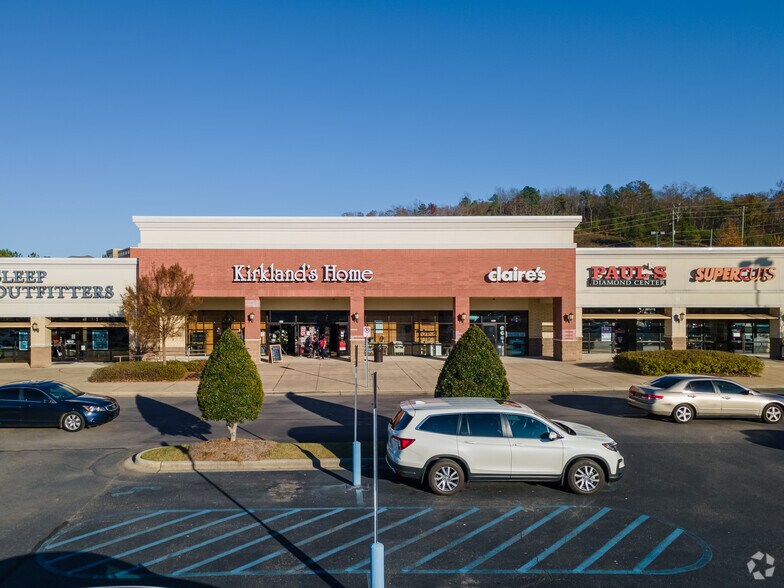 More Photos Of 630 Colonial Promenade, Alabaster Unknown For Lease