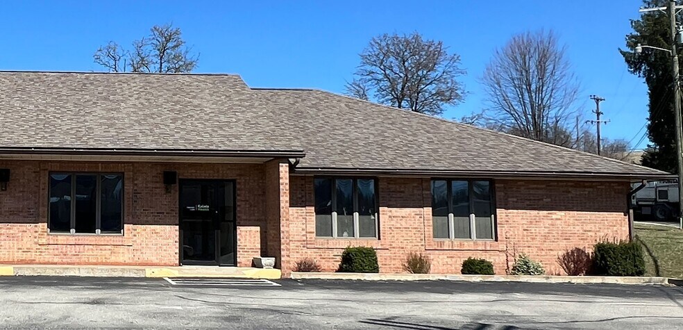 More Photos Of 155 Mount Pleasant Rd, West Newton Medical For Lease
