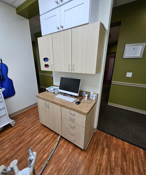 More Photos Of 469 Fm 1488 Rd, Conroe Storefront For Lease