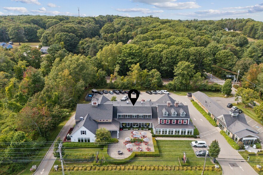 More Photos Of 2178 Post Rd, Wells Restaurant For Lease