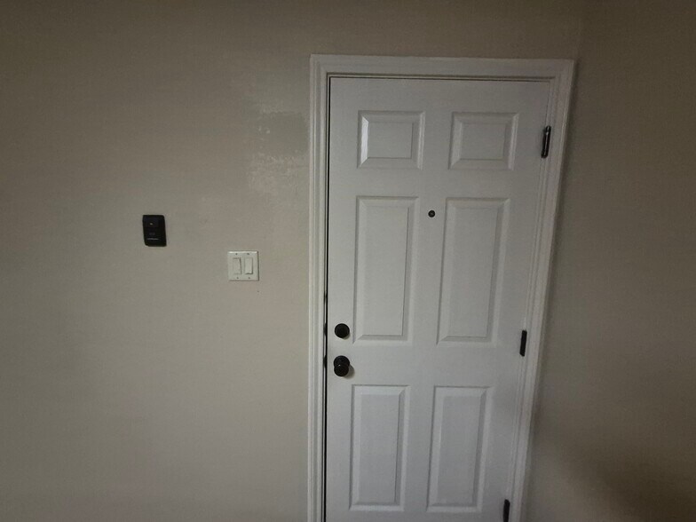 More Photos Of 698 Saengerhalle Rd, New Braunfels Apartments For Sale