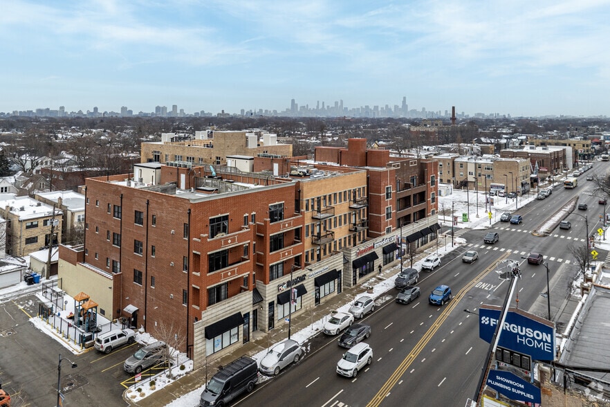 More Photos Of 3905 N Western Ave, Chicago Apartments For Sale