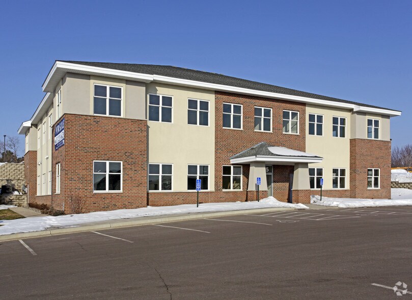 Primary Photo Of 1575 Thomas Center Dr, Eagan Office For Sale