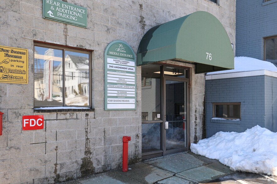 More Photos Of 76 Winn St, Woburn Office For Lease