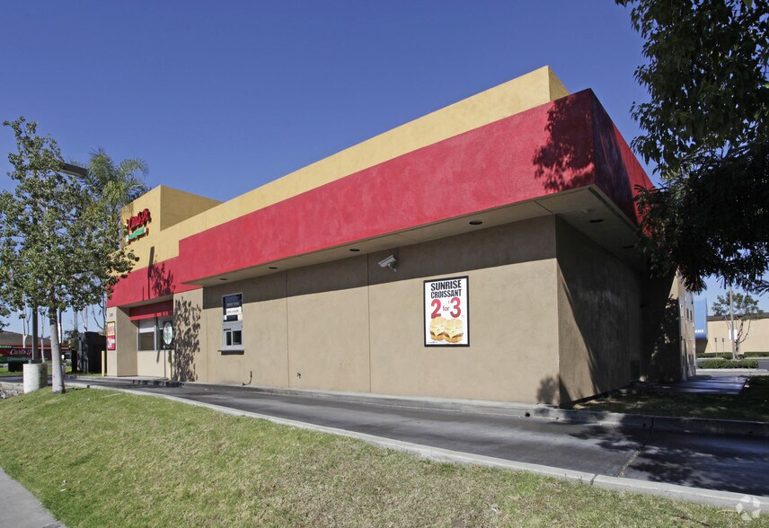 More Photos Of 1280 E Valley Pky, Escondido Fast Food For Lease