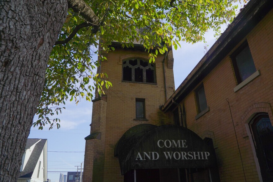 More Photos Of 78 Martin Ave, Columbus Religious Facility For Sale