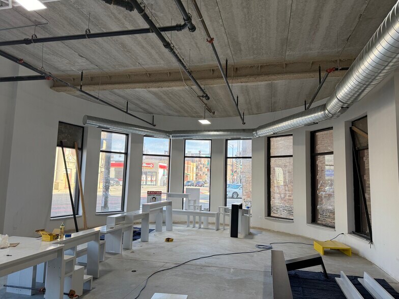 More Photos Of 2823 W Belmont Ave, Chicago Apartments For Lease