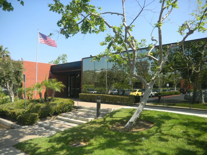 Primary Photo Of 4740 Von Karman Ave, Newport Beach Medical For Lease