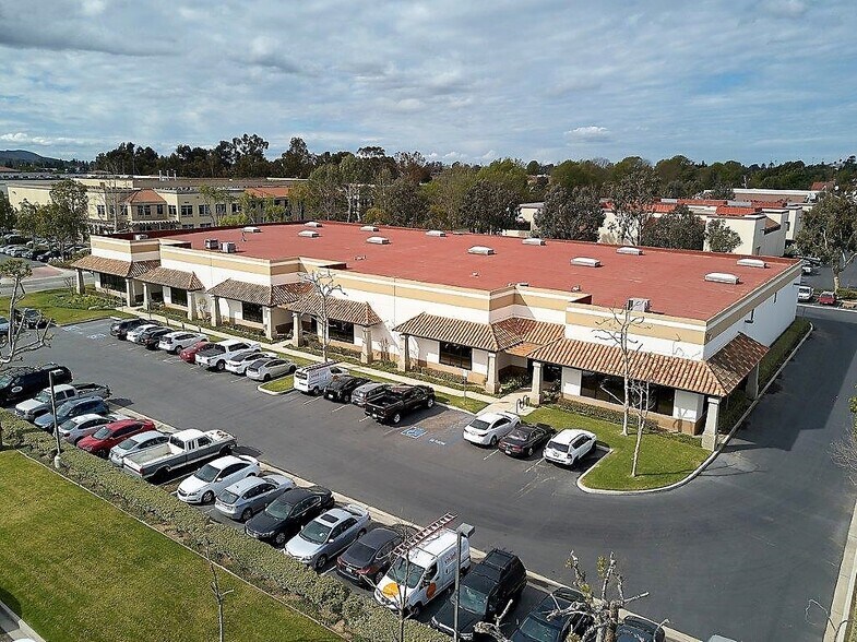 Primary Photo Of 365 Camino Carillo, Camarillo Warehouse For Lease