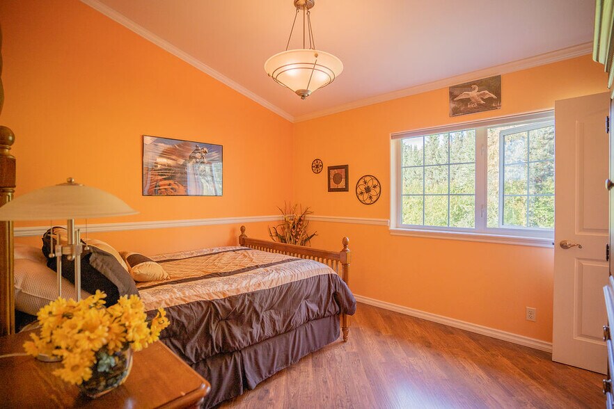 More Photos Of 455 Division St, Fairbanks Specialty For Sale