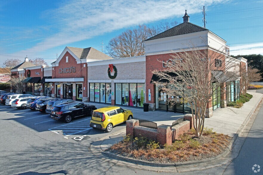 More Photos Of 300 S Stratford Rd, Winston-Salem Unknown For Lease