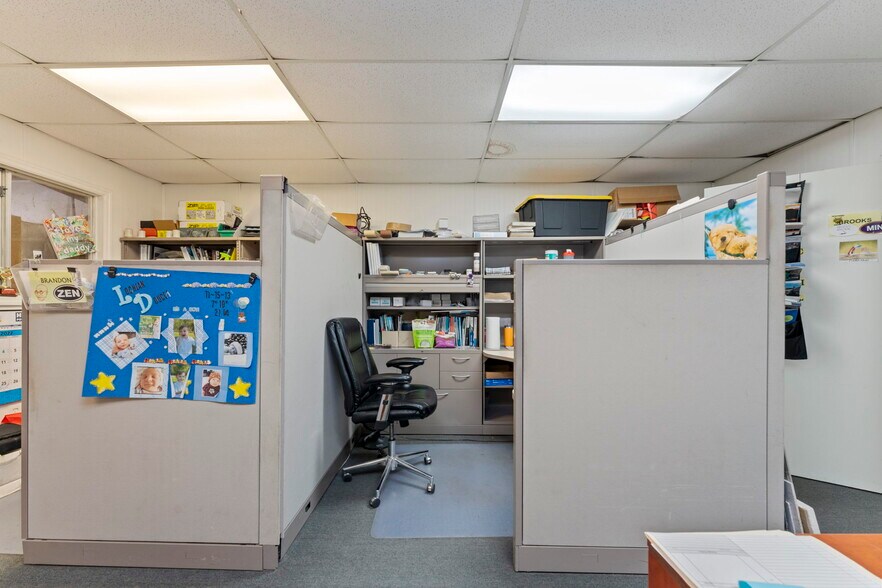 More Photos Of 900 McPhaul, Austin Warehouse For Sale