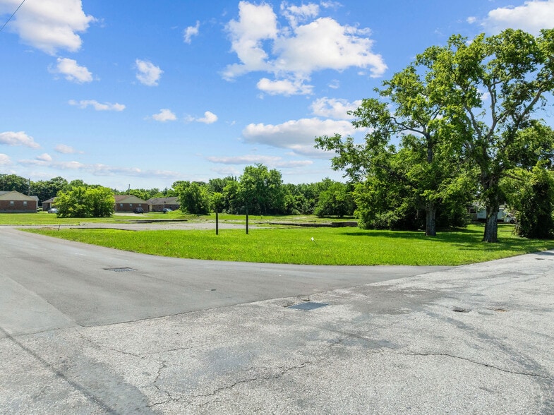 More Photos Of 215 N College St, Lebanon Land For Sale