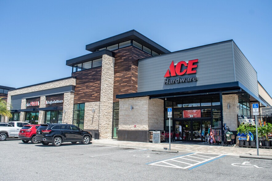 More Photos Of 10860-10870 Us 1 Hwy N, Ponte Vedra General Retail For Lease