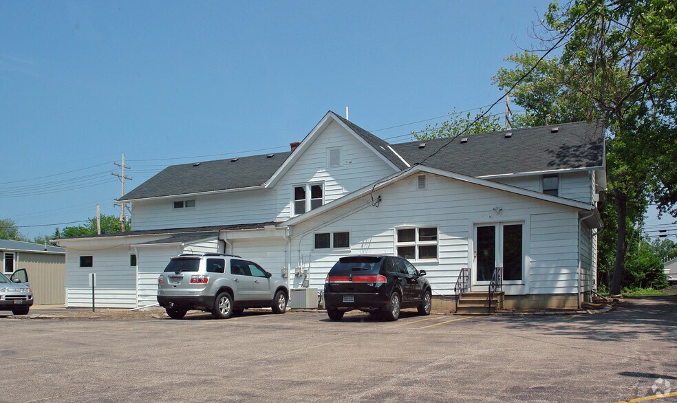 More Photos Of 680 Moore Rd, Avon Lake Office For Lease