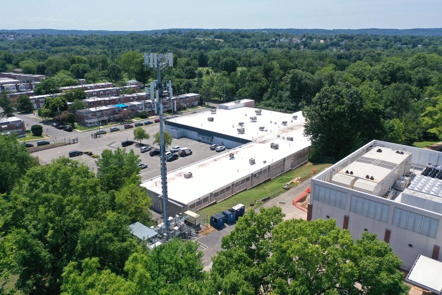 More Photos Of 9 S Forrest Ave, Norristown Manufacturing For Sale