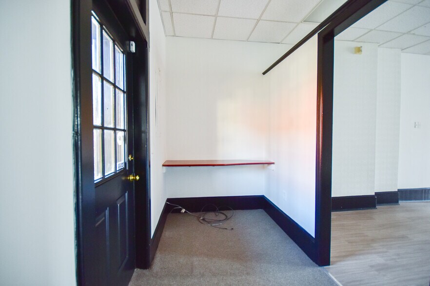 More Photos Of 115-119 E Martin St, Martinsburg Storefront Retail Office For Sale