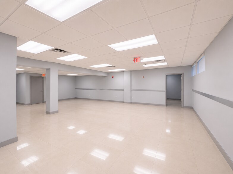 More Photos Of 8476 SW 40th St, Miami Storefront Retail Office For Lease