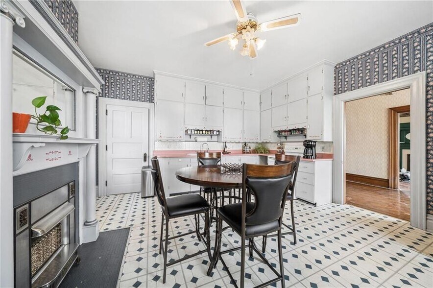 More Photos Of 112 Alexander Ave, Greensburg Office Residential For Sale