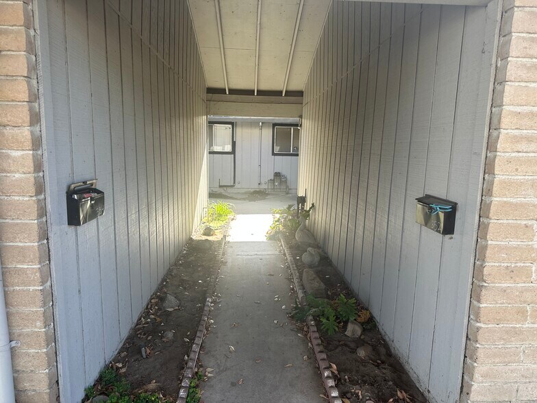 More Photos Of 352 Jill Cir, Stockton Apartments For Sale