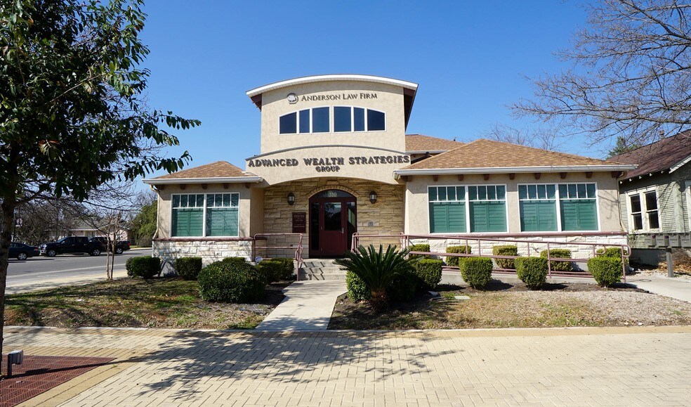 More Photos Of 310 W Main Ave, Round Rock Office For Sale