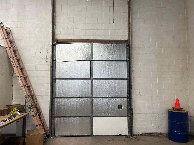 More Photos Of 2610 S Raritan Cir, Englewood Industrial For Sale