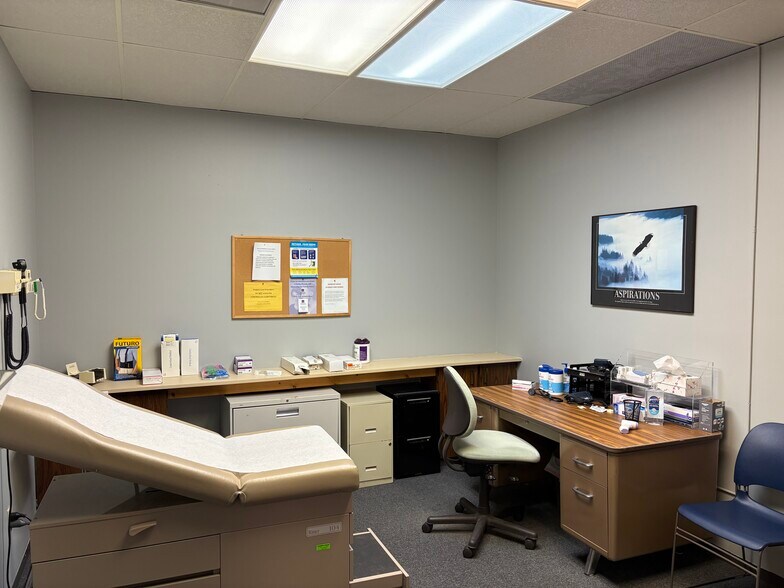 More Photos Of 505 S 12th Ave, Virginia Medical For Sale