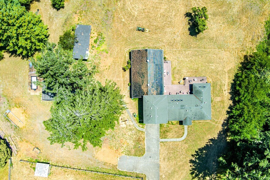 More Photos Of 595 Riverside Park Rd, Carlotta Land For Sale