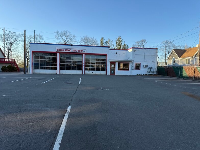 More Photos Of 9 Van Zant St, Norwalk Auto Repair For Sale