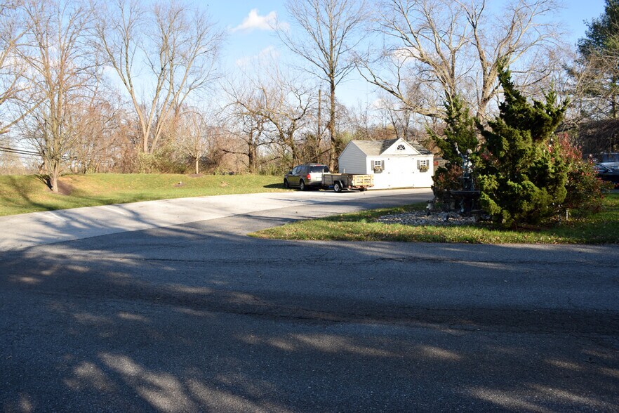 More Photos Of 10605 State Route 108, Columbia Hotel For Sale