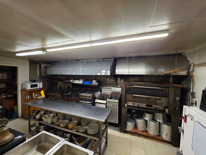 More Photos Of 7850 NY-5, Saint Johnsville Restaurant For Sale