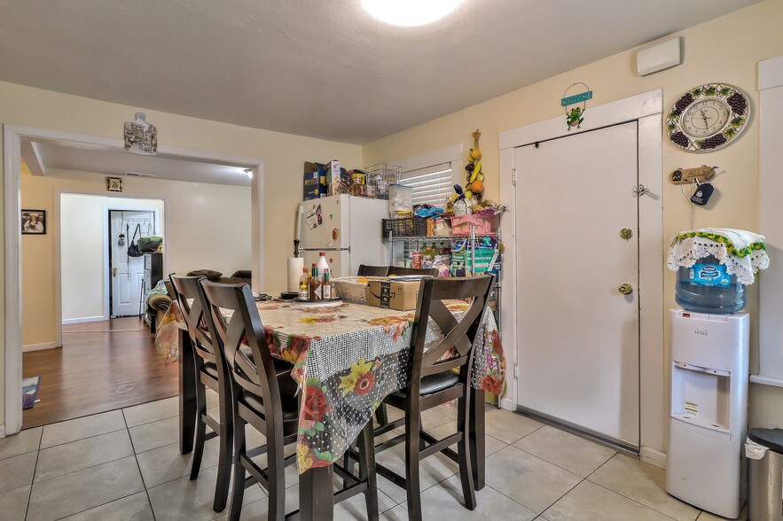 More Photos Of 66 3rd St, Gilroy Apartments For Sale