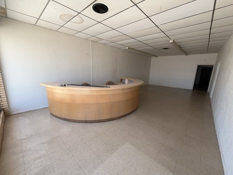 More Photos Of 209 W Avenue D, Copperas Cove Freestanding For Lease